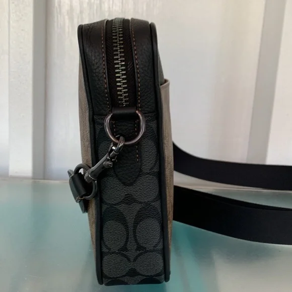 Coach Sullivan Crossbody In Blocked Signature NWOT - Picture 8 of 17